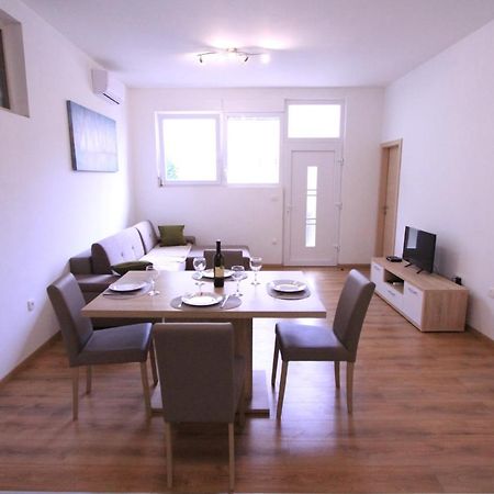 Apartman Darija Podstrana Ngoại thất bức ảnh